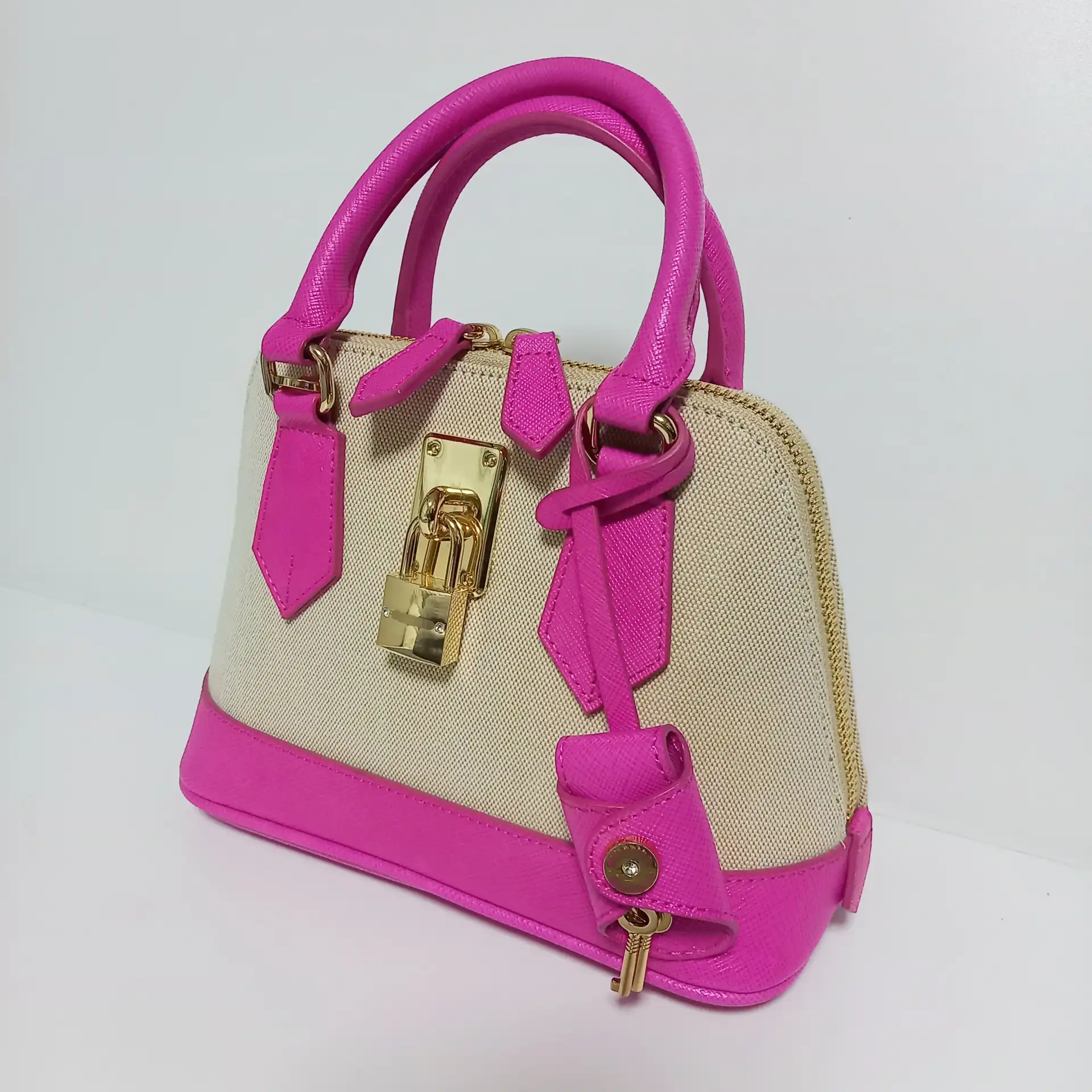 バッグなどのブランド品 買取り